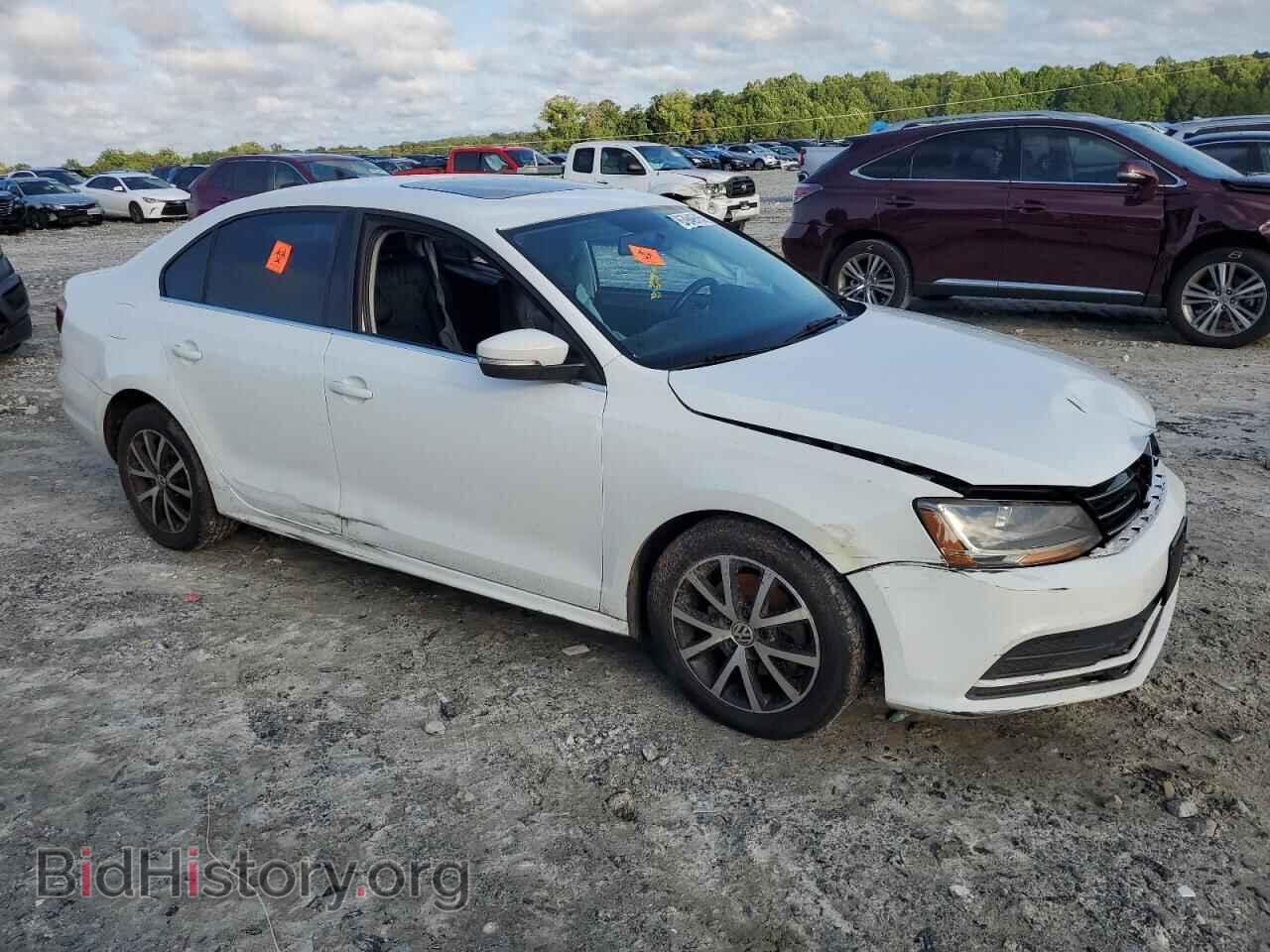 2017 VOLKSWAGEN JETTA - VIN: 3VWDB7AJ8HM242049 - Фото 4