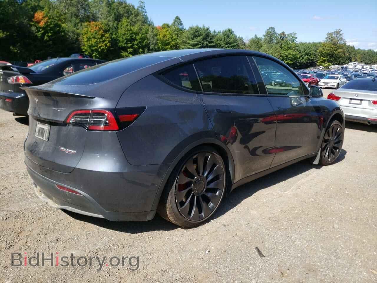 2022 TESLA MODEL Y - VIN: 7SAYGDEF8NF548228 - Photo 3