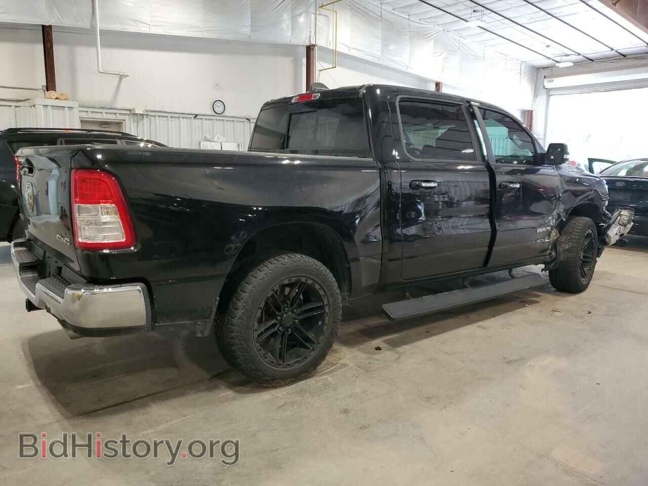 2019 RAM 1500 - VIN: 1C6SRFFT7KN570352 - Фото 3