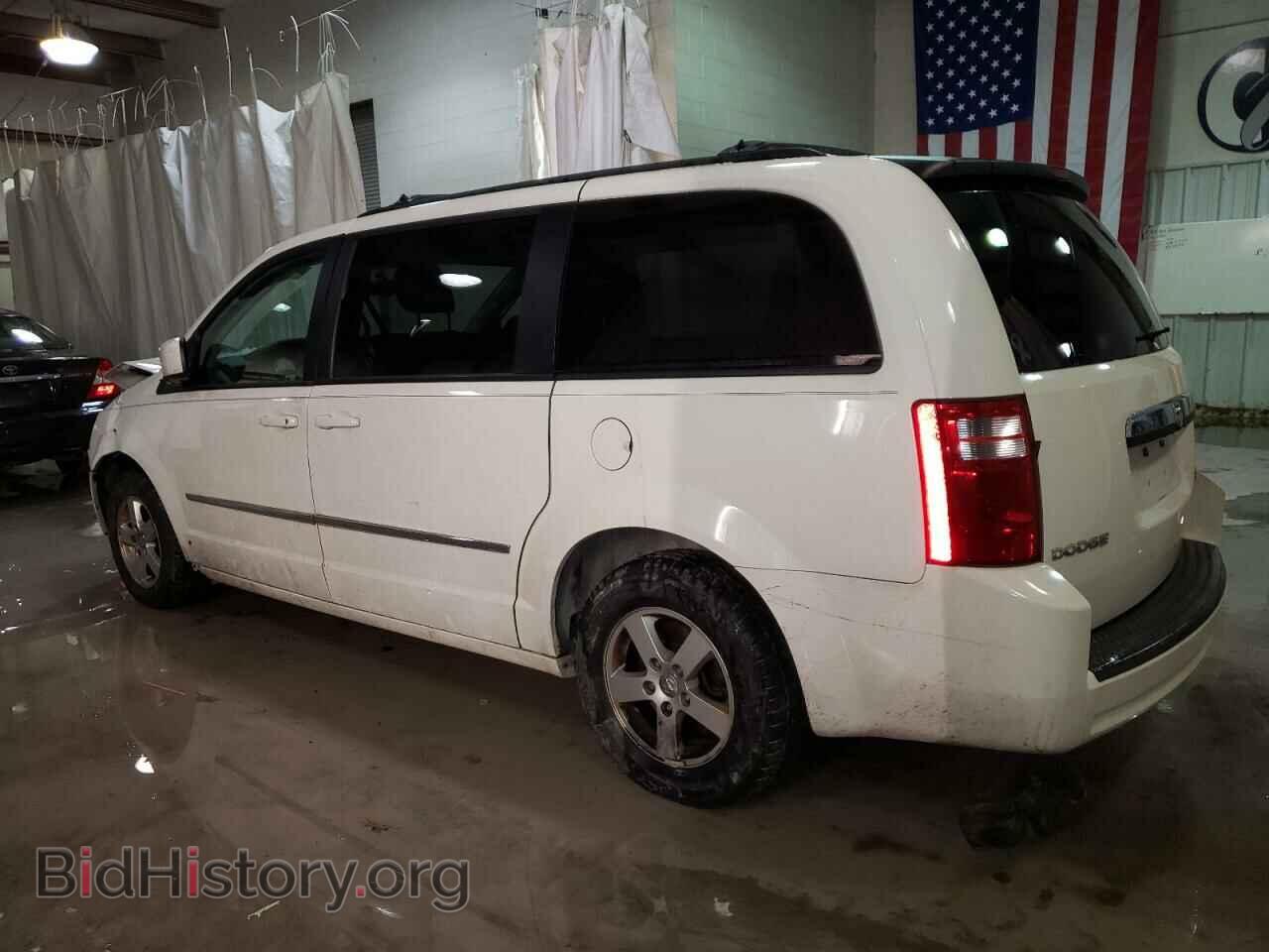 2010 DODGE CARAVAN - VIN: 2D4RN5D11AR112681 - Фото 2