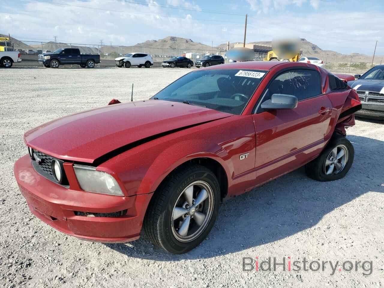 Photo 1ZVHT82H985177895 - FORD MUSTANG 2008