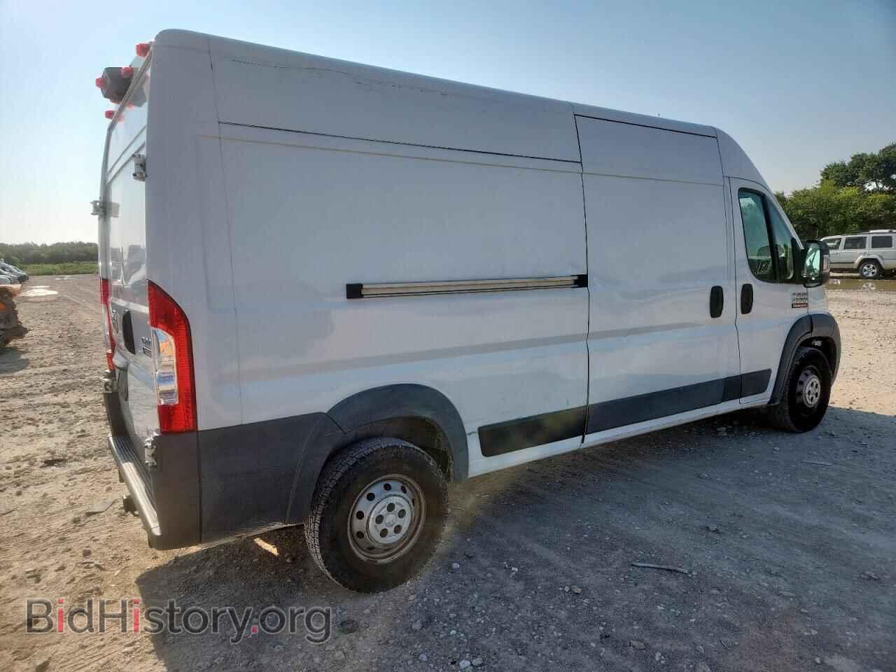 2014 RAM All Models - VIN: 3C6URVHG9EE109407 - Фото 3