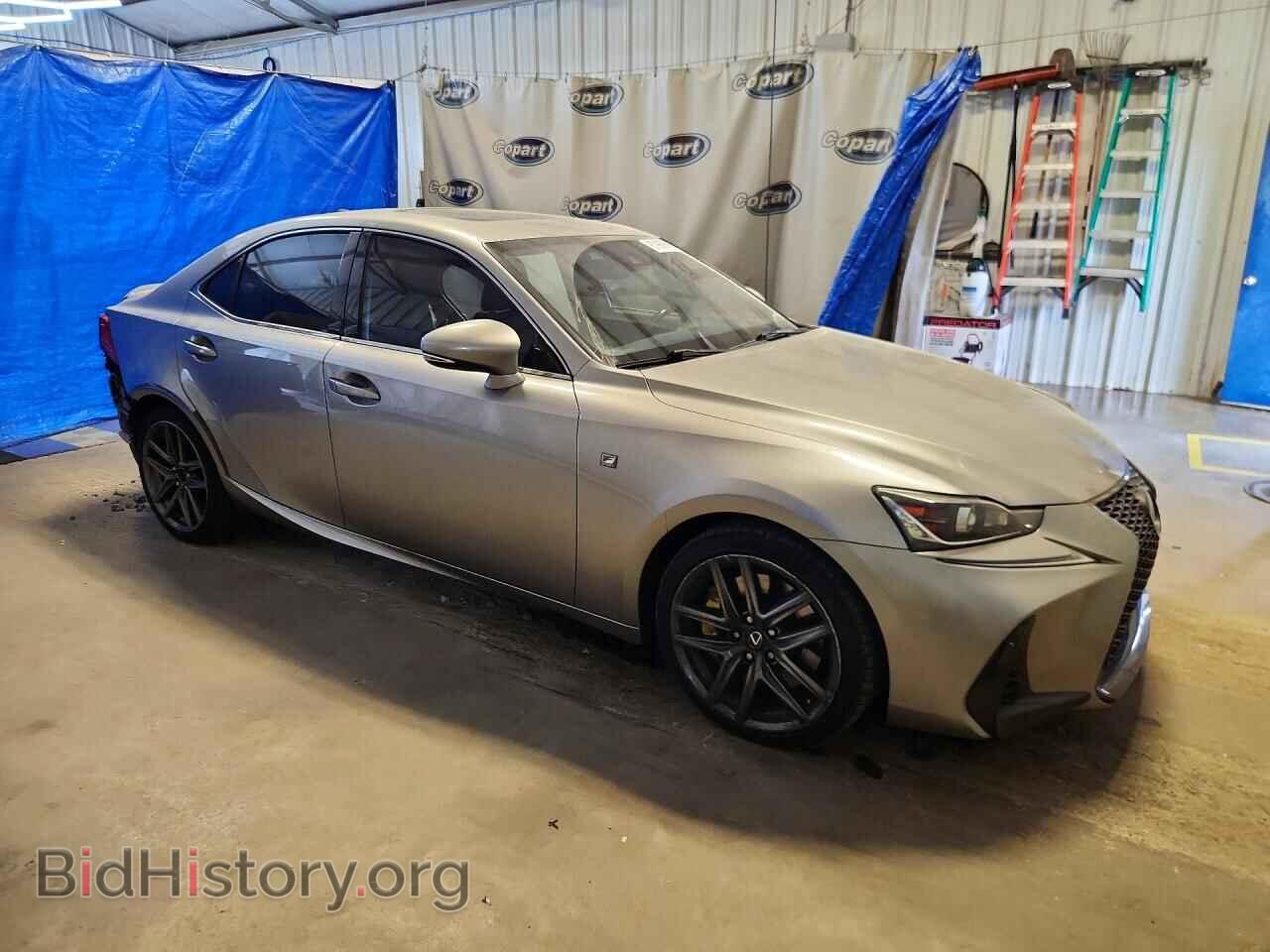 2017 LEXUS IS - VIN: JTHBA1D21H5042827 - Photo 4