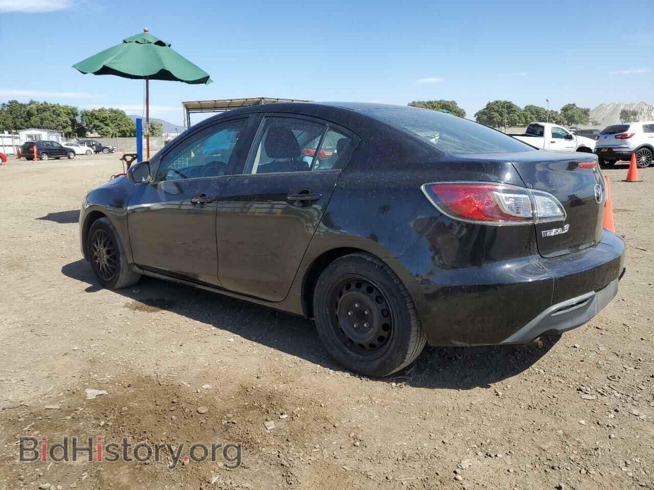 2011 MAZDA 3 - VIN: JM1BL1UG1B1427763 - Фото 2