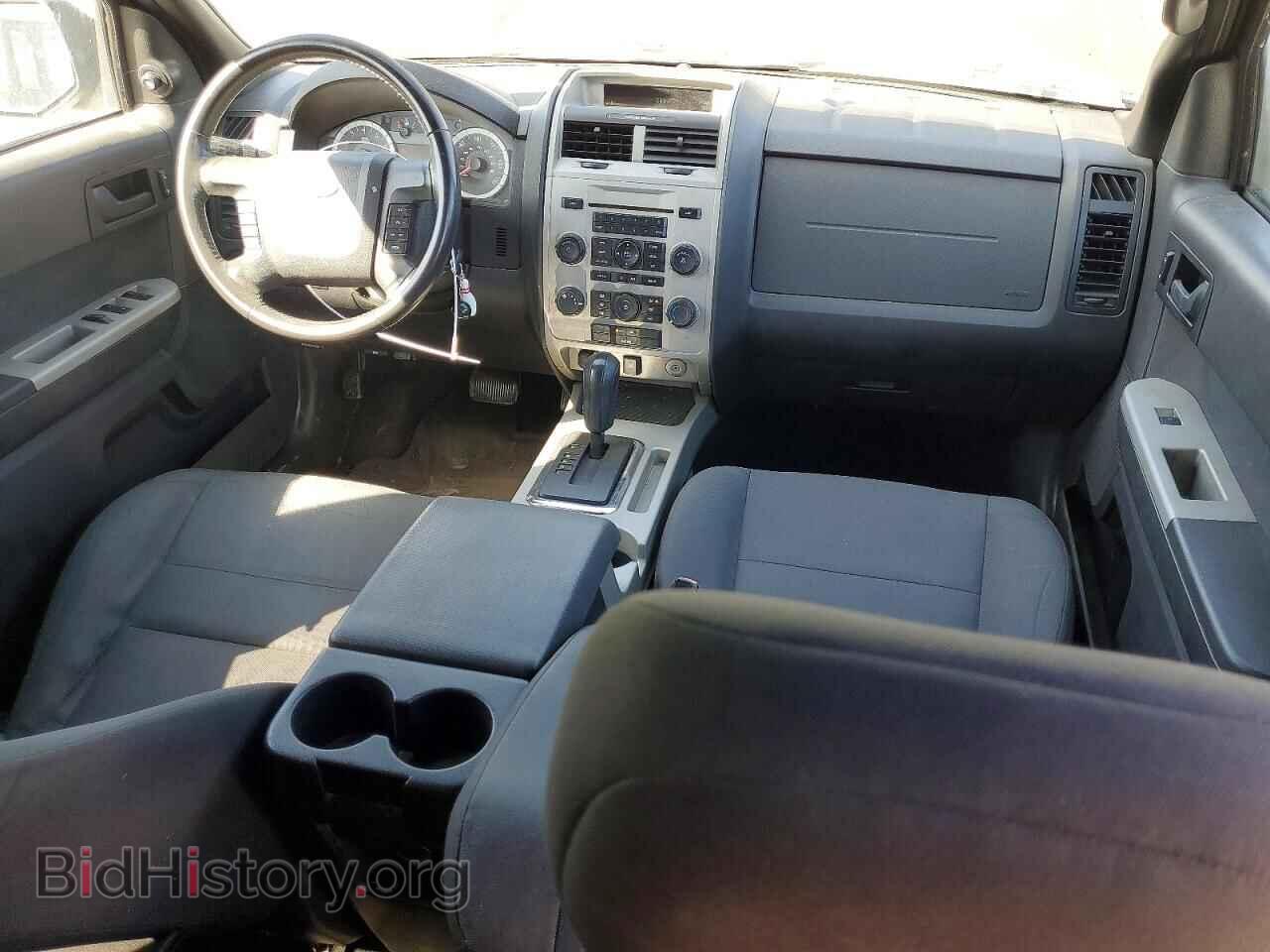 2011 FORD ESCAPE - VIN: 1FMCU0DG4BKA33885 - Фото 8