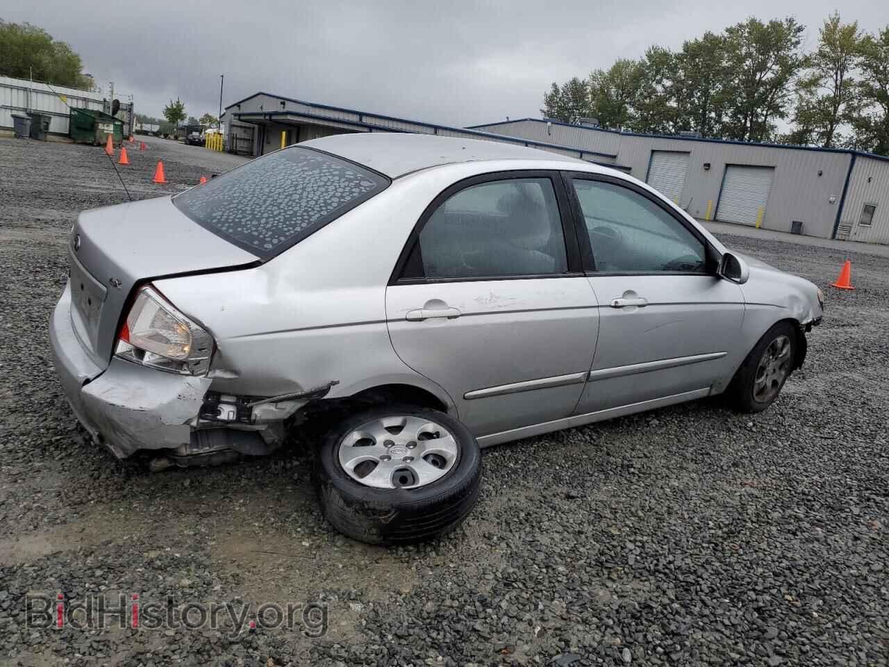 2008 KIA SPECTRA - VIN: KNAFE122085581673 - Фото 3