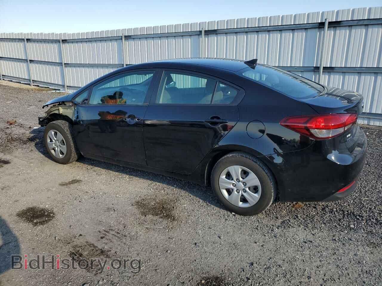2017 KIA FORTE - VIN: 3KPFK4A78HE090122 - Фото 2