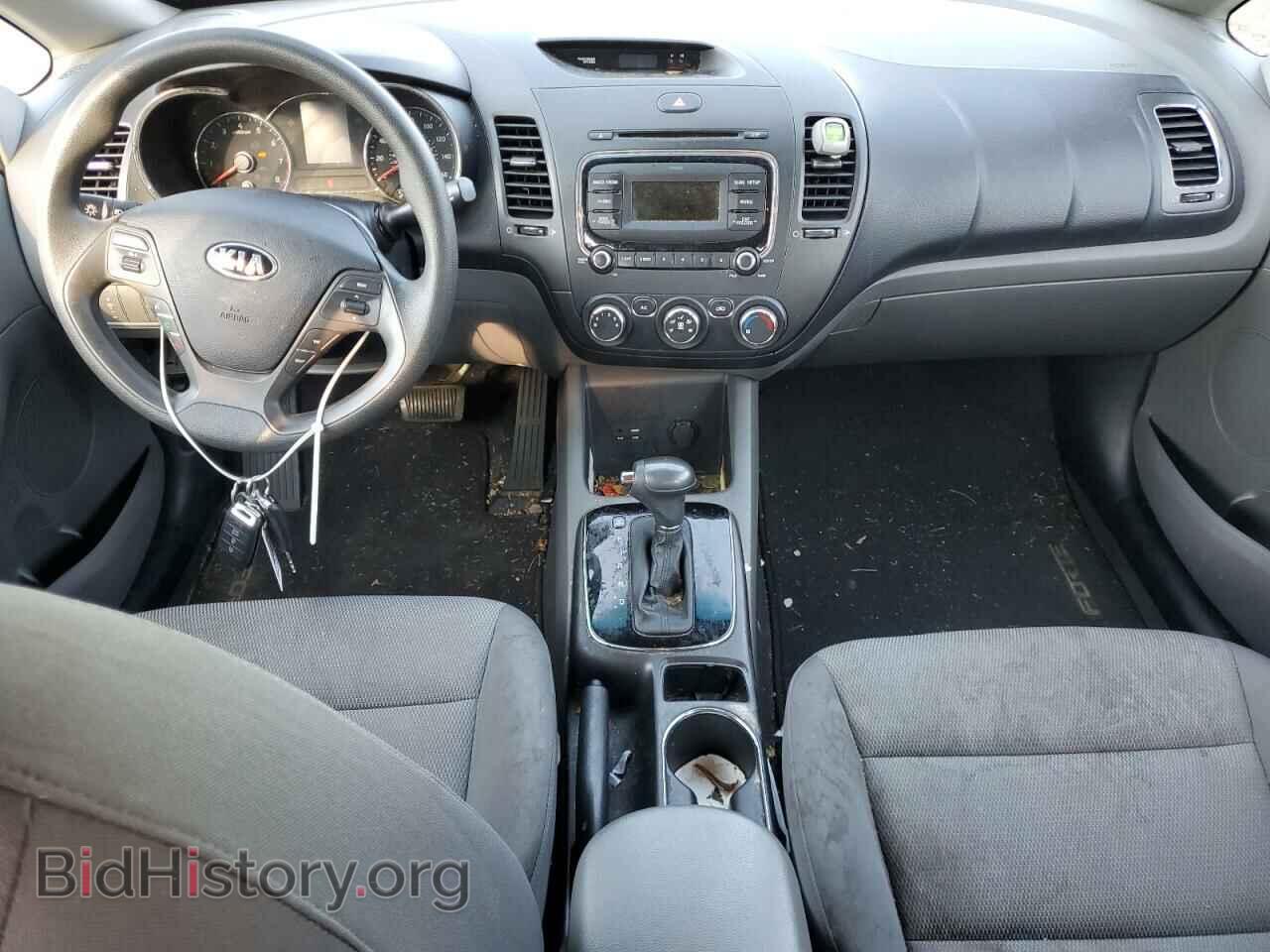 2017 KIA FORTE - VIN: 3KPFK4A78HE090122 - Фото 8