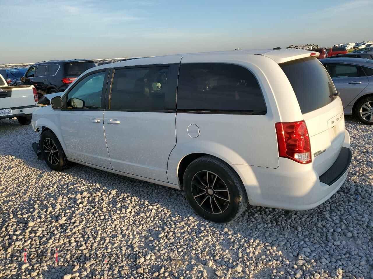 2018 DODGE CARAVAN - VIN: 2C4RDGBG0JR202794 - Фото 2