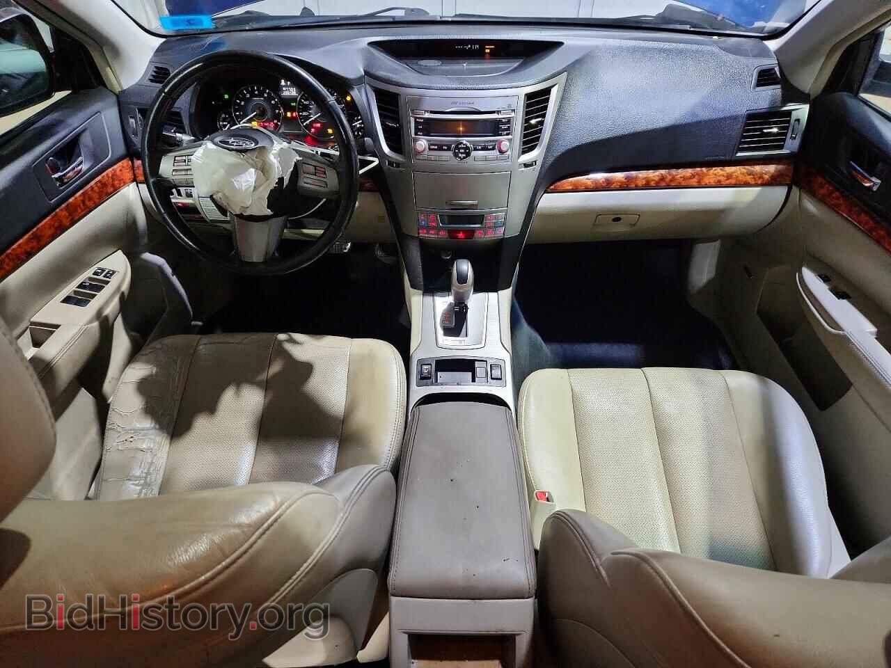2011 SUBARU OUTBACK - VIN: 4S4BRBKC7B3326005 - Photo 8