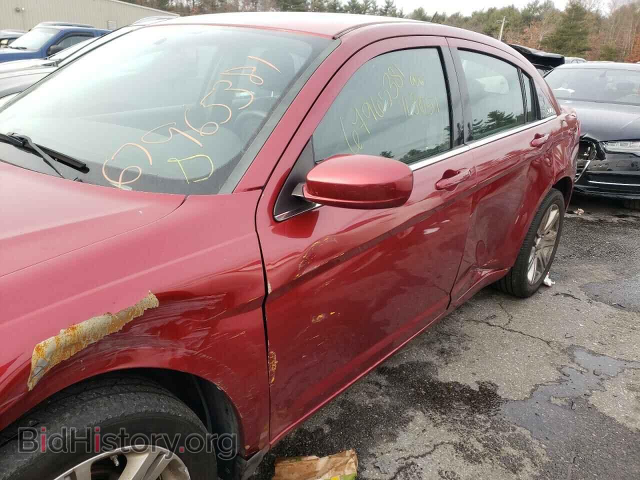 2013 CHRYSLER 200 - VIN: 1C3CCBAB1DN735938 - Фото 9