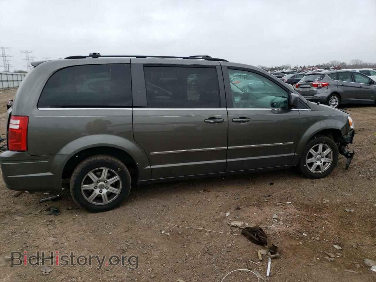 2010 CHRYSLER MINIVAN - VIN: 2A4RR5D10AR228868 - Фото 3