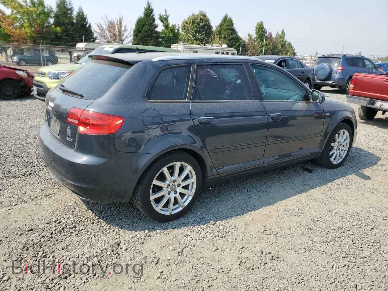 2013 AUDI A3 - VIN: WAUKEAFM8DA028331 - Фото 3