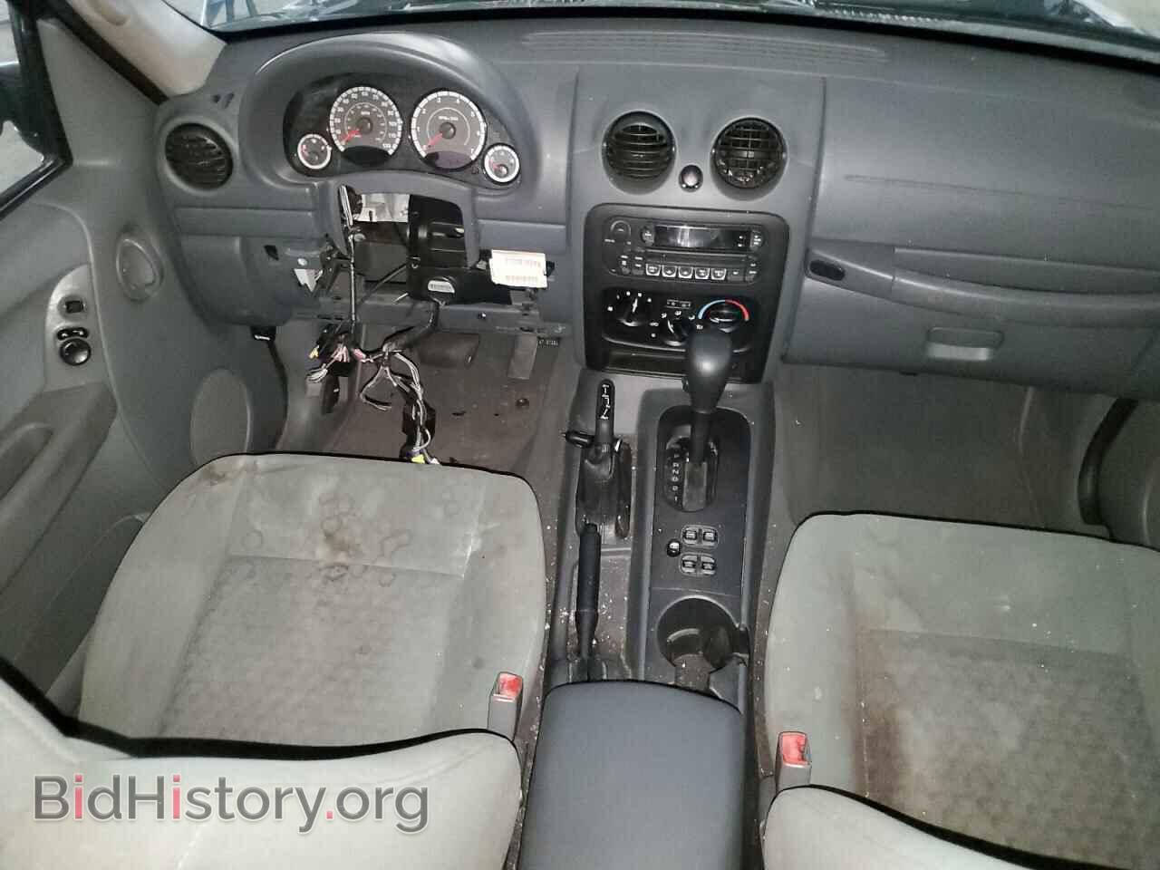 2006 JEEP LIBERTY - VIN: 1J4GL48K96W192019 - Фото 8