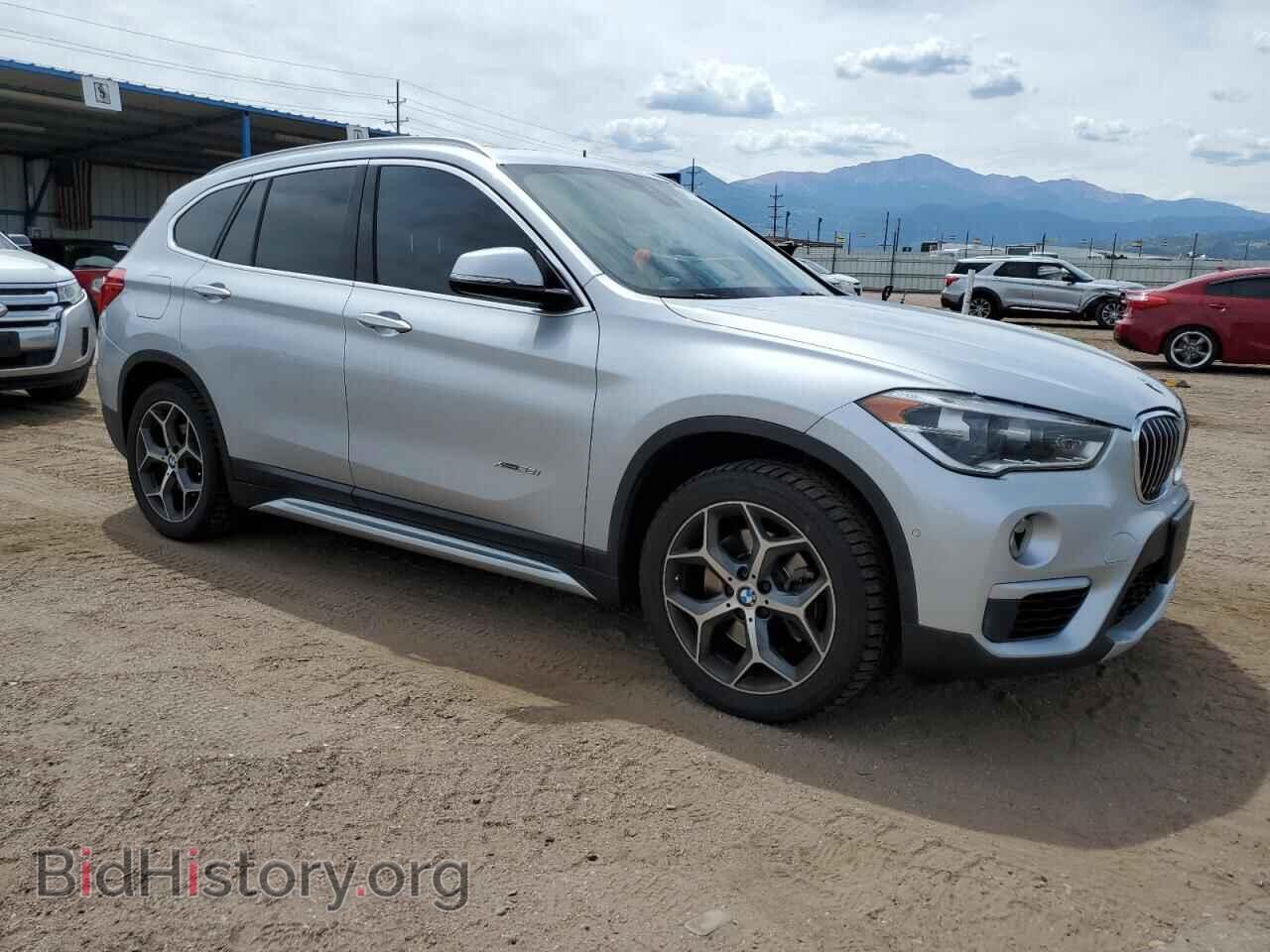 2017 BMW X1 - VIN: WBXHT3Z38H4A57534 - Фото 4