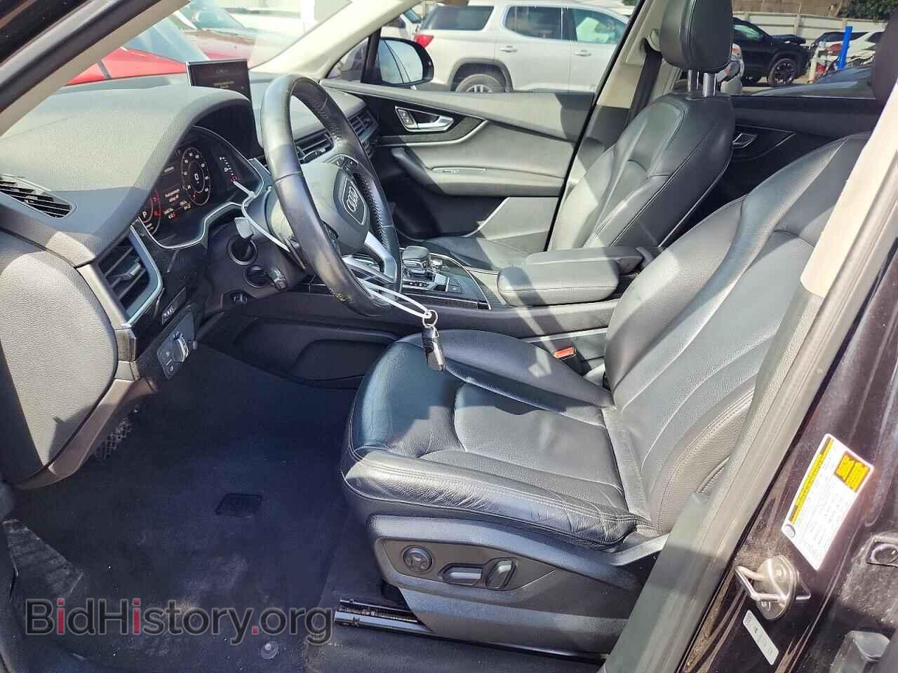 2019 AUDI Q7 - VIN: WA1LAAF78KD002833 - Photo 7