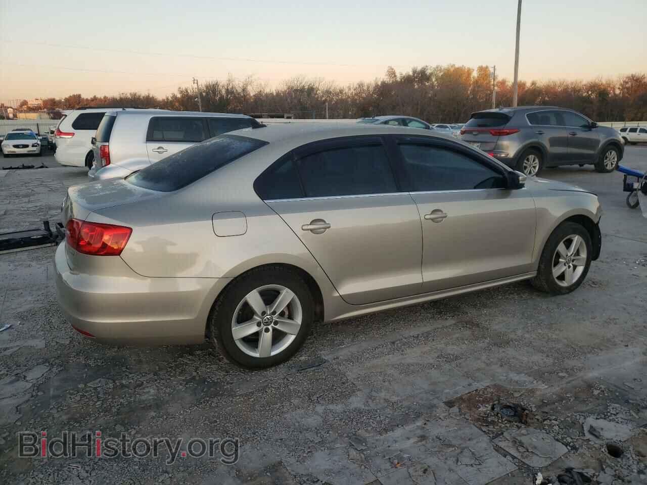 2014 VOLKSWAGEN JETTA - VIN: 3VWLL7AJ6EM202637 - Фото 3