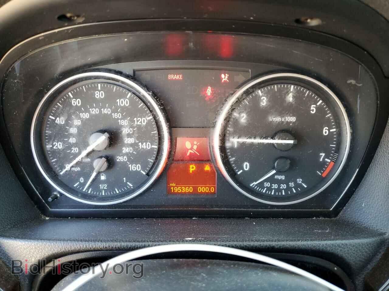 2011 BMW 3 SERIES - VIN: WBAPH5G55BNM81114 - Фото 9
