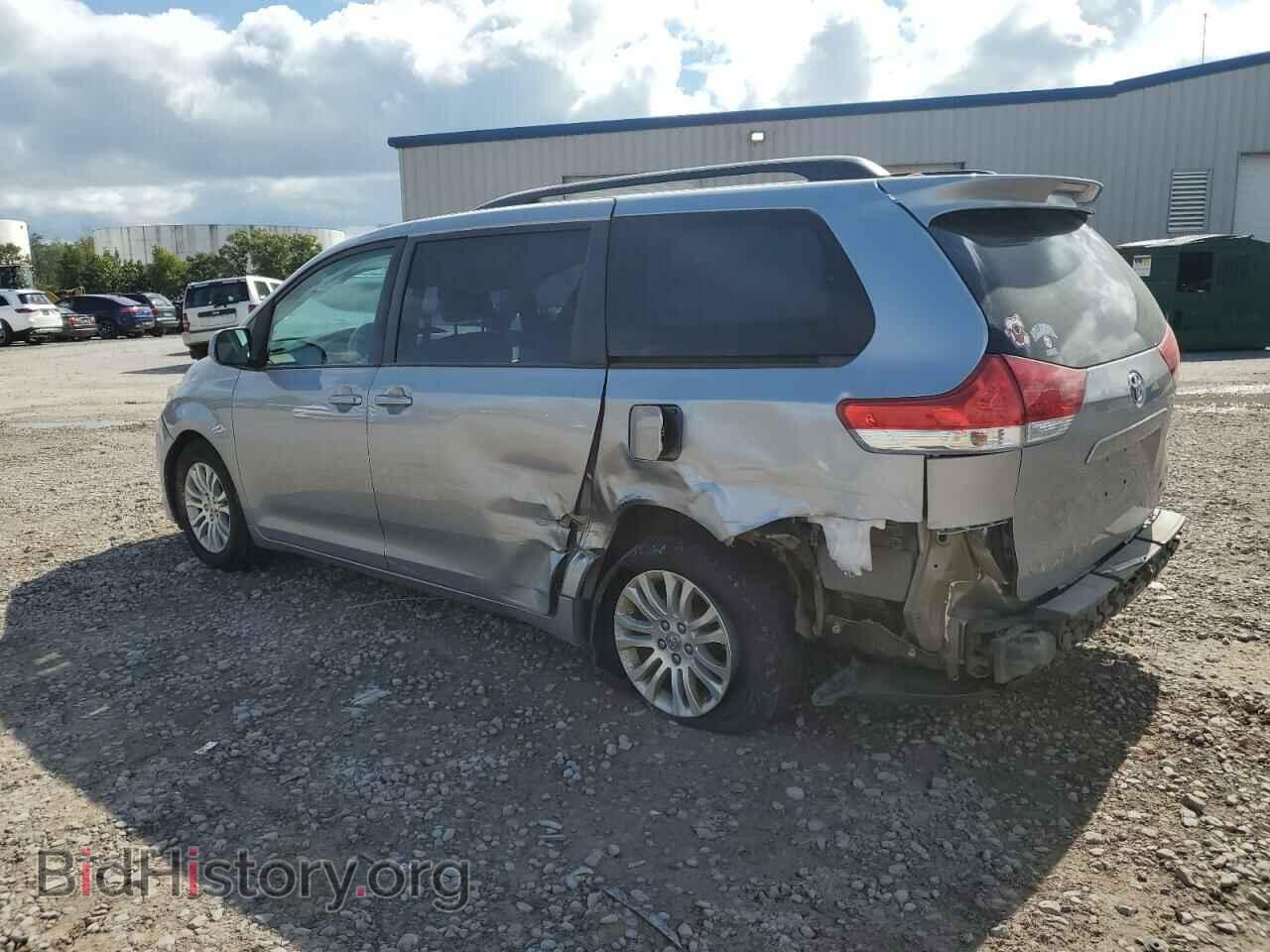 2012 TOYOTA All Models - VIN: 5TDYK3DC4CS219824 - Фото 2