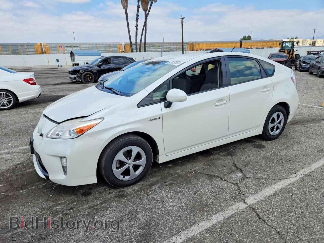 Фотография JTDKN3DU5D0345524 - TOYOTA PRIUS 2013