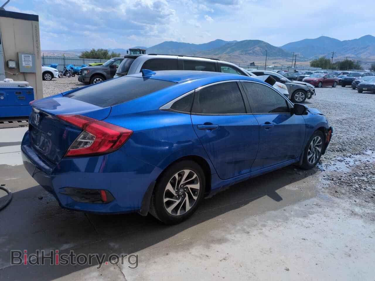 2018 HONDA CIVIC - VIN: 2HGFC2F71JH514360 - Фото 3