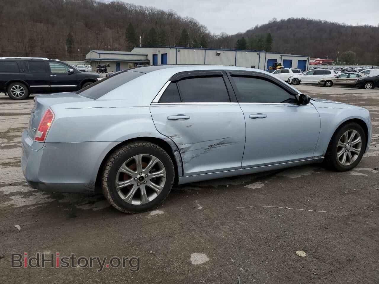 2013 CHRYSLER 300 - VIN: 2C3CCAGG2DH590110 - Фото 3