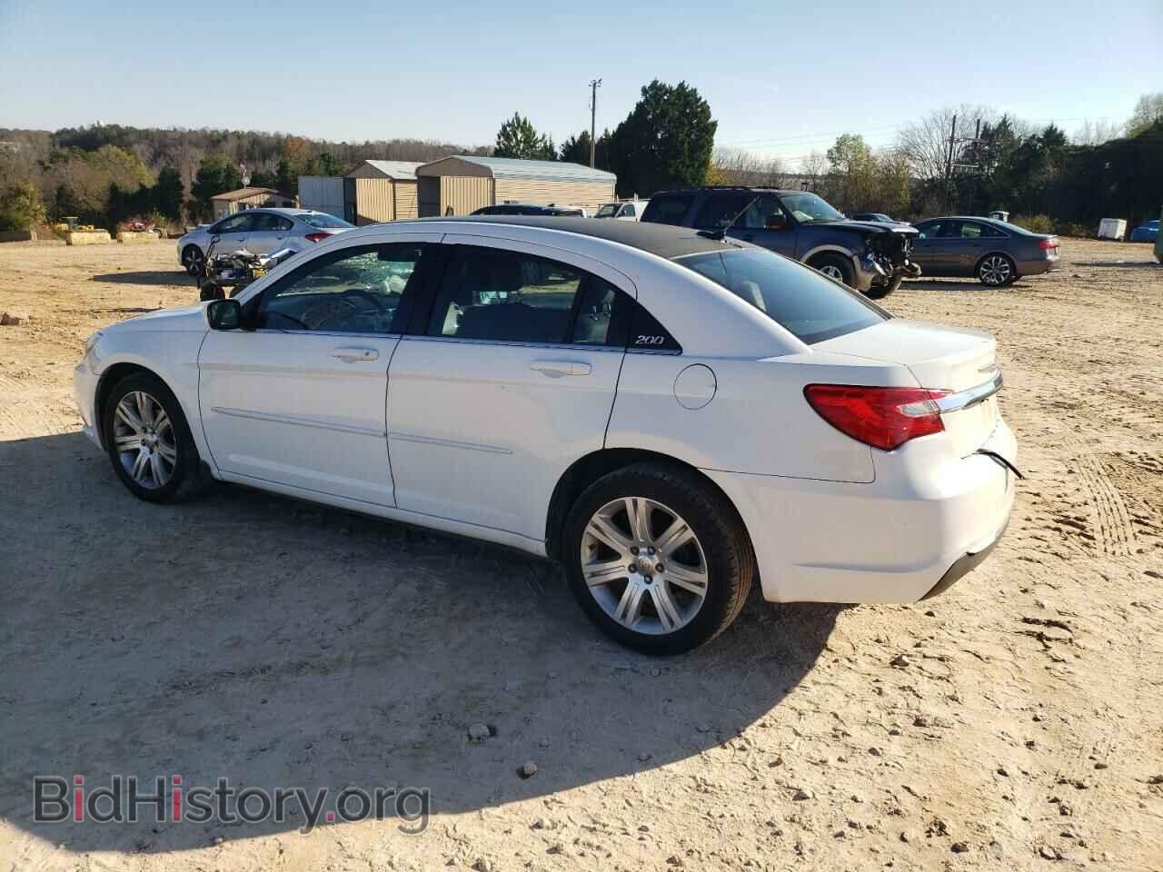 2013 CHRYSLER 200 - VIN: 1C3CCBBB9DN714916 - Фото 2
