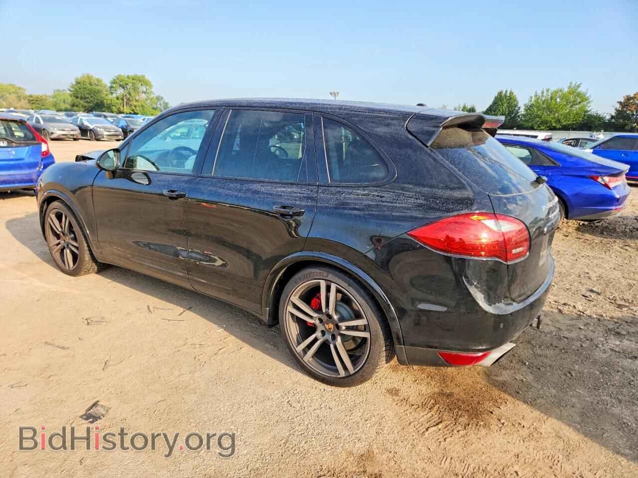 2014 PORSCHE CAYENNE - VIN: WP1AC2A24ELA87669 - Photo 2