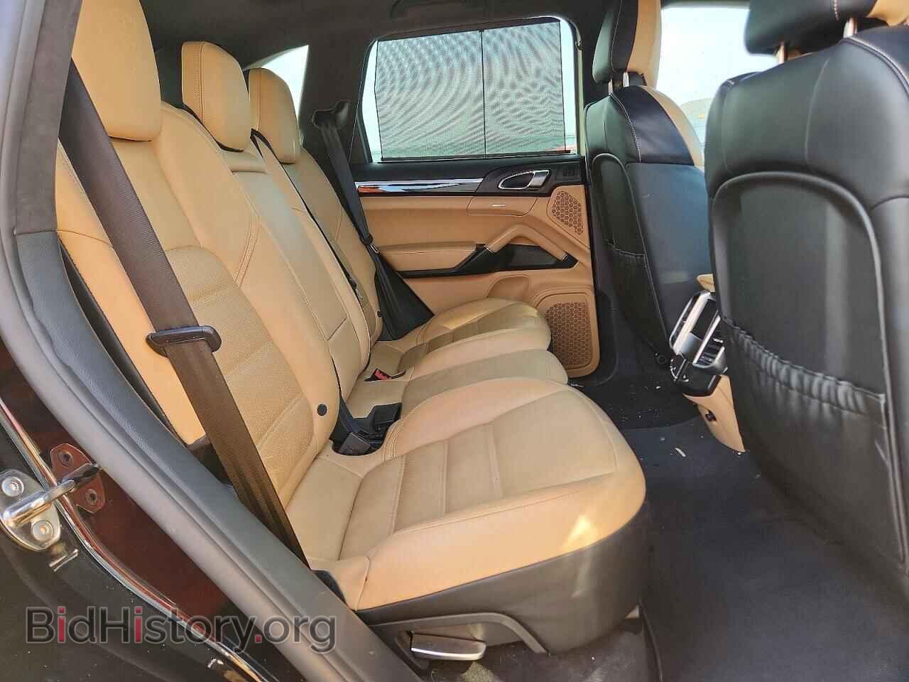 2014 PORSCHE CAYENNE - VIN: WP1AC2A24ELA87669 - Photo 11