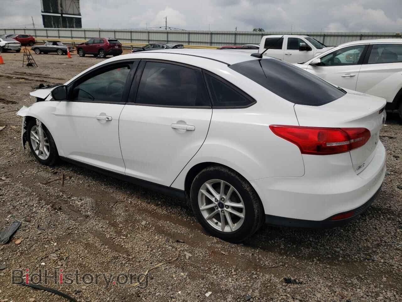 2016 FORD FOCUS - VIN: 1FADP3F22GL285371 - Photo 2