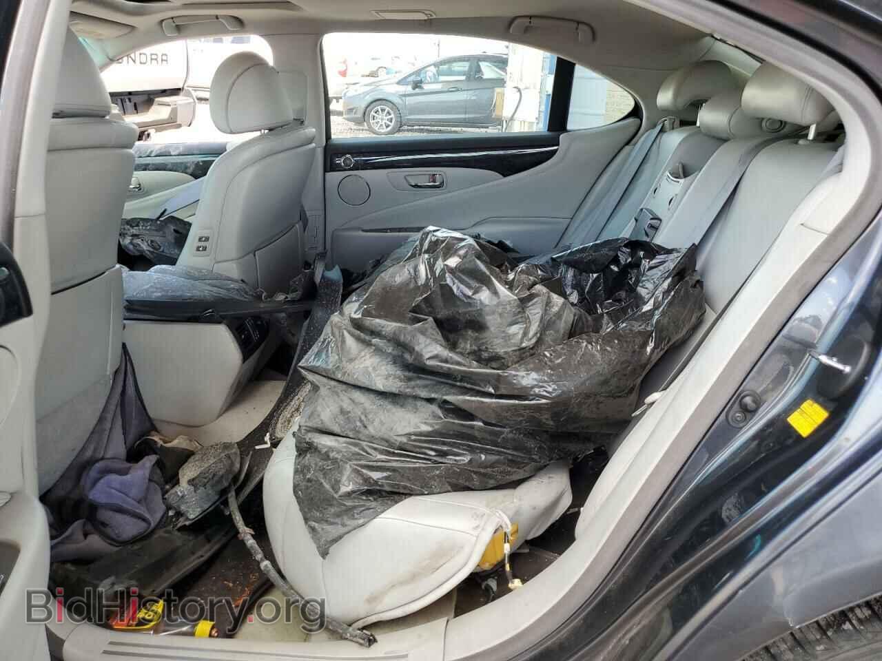 2011 LEXUS LS460 - VIN: JTHGL5EF7B5042072 - Photo 10