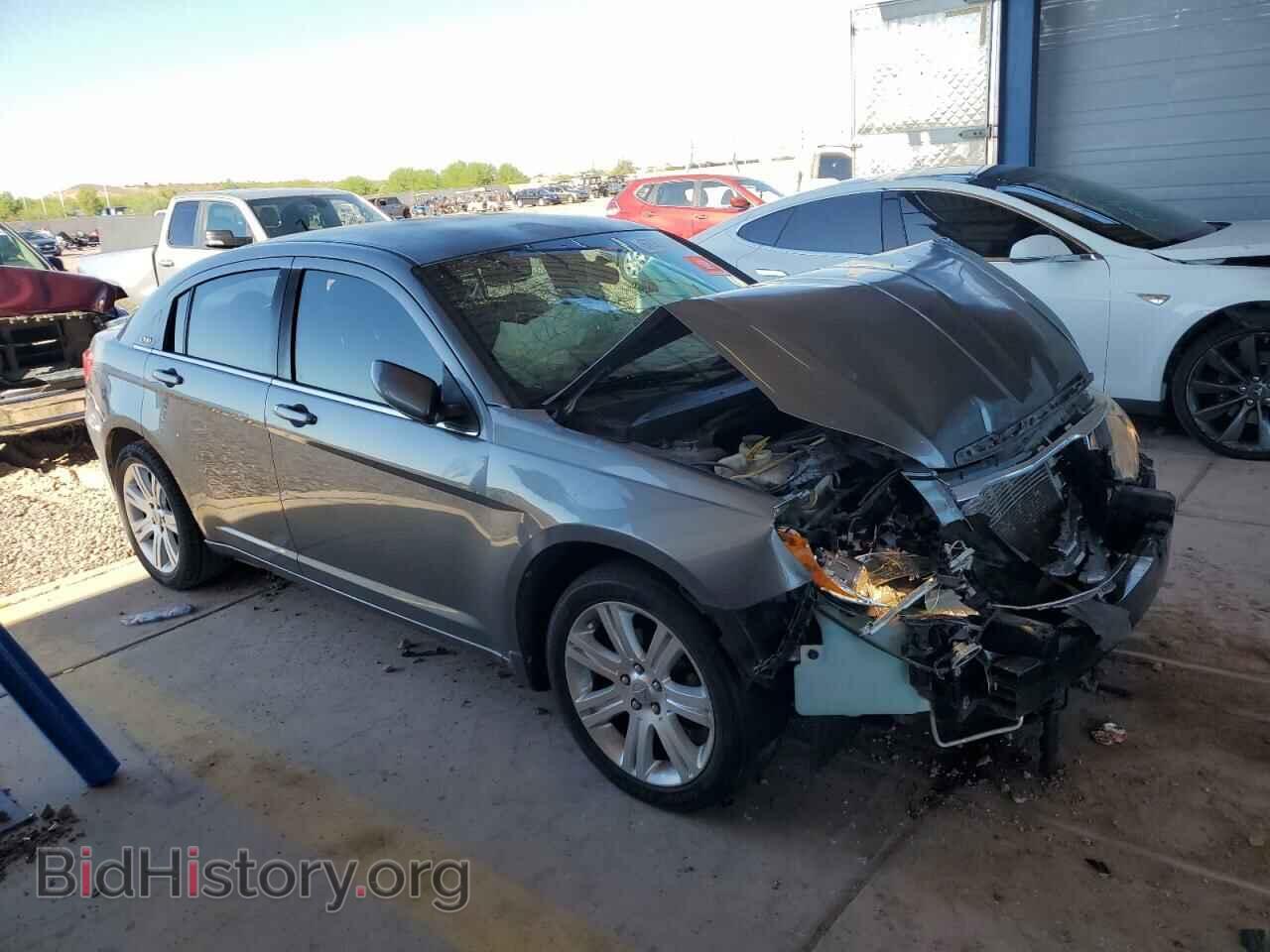 2013 CHRYSLER 200 - VIN: 1C3CCBBB0DN695351 - Photo 4