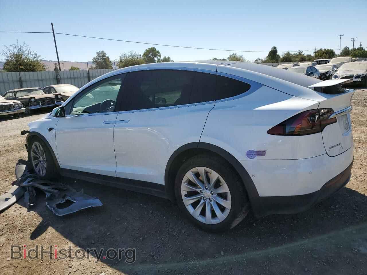 2018 TESLA MODEL X - VIN: 5YJXCAE27JF141043 - Photo 2
