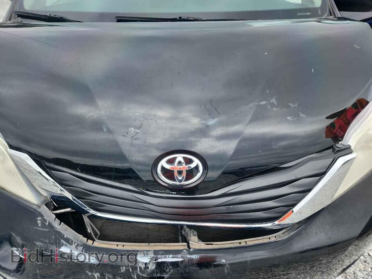 2011 TOYOTA All Models - VIN: 5TDKK3DC0BS014540 - Фото 12