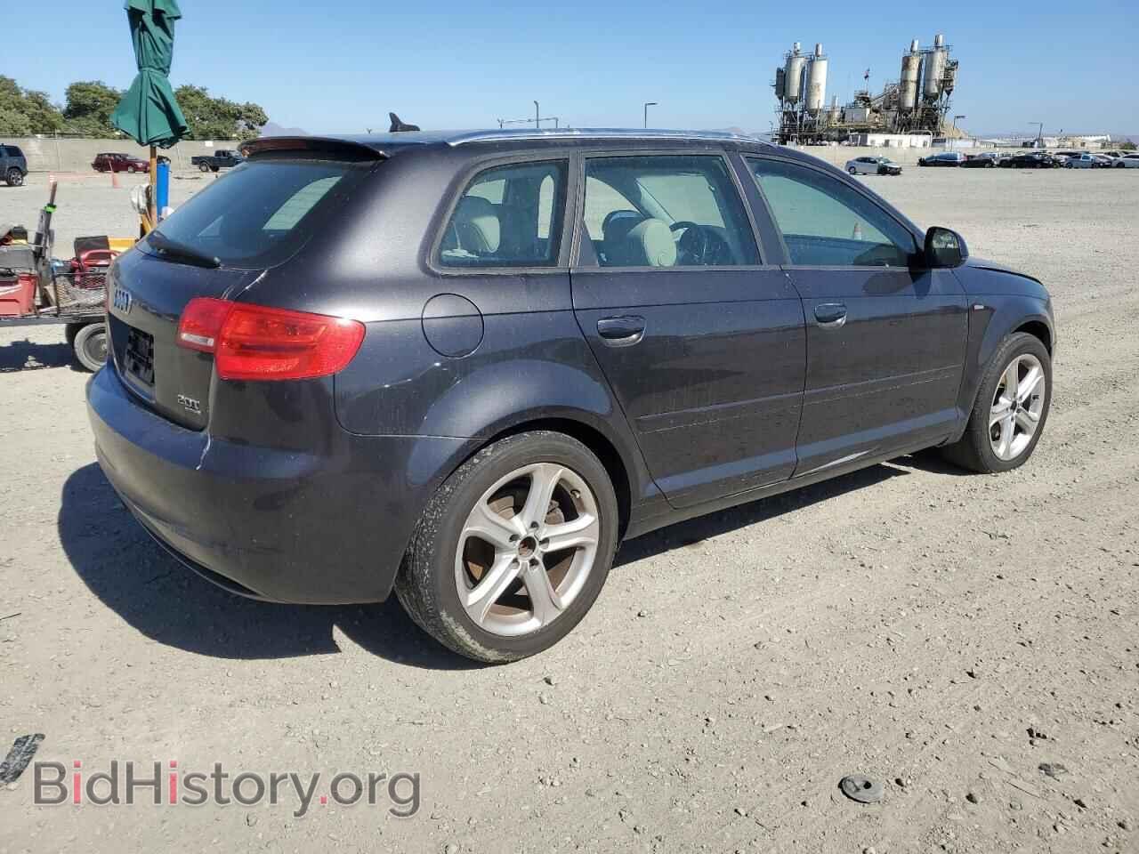 2010 AUDI A3 - VIN: WAUMFAFM0AA034383 - Фото 3