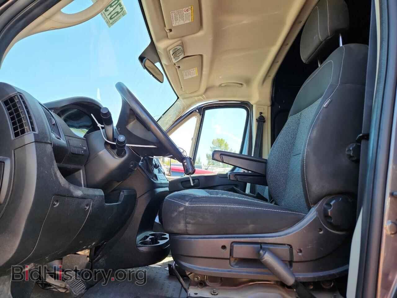 2017 RAM All Models - VIN: 3C6TRVDG3HE549631 - Photo 7