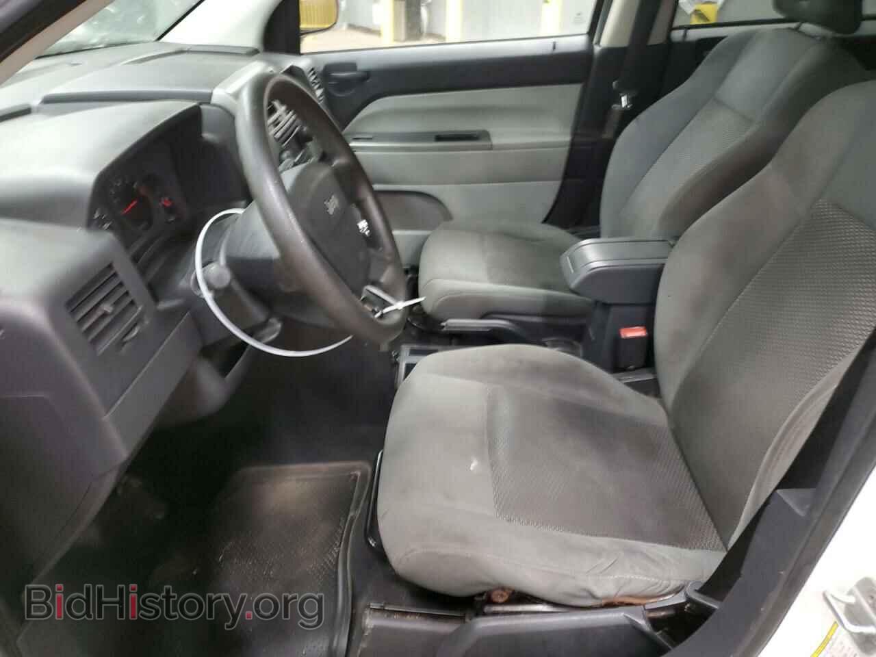 2007 JEEP COMPASS - VIN: 1J8FT47W77D212084 - Photo 7