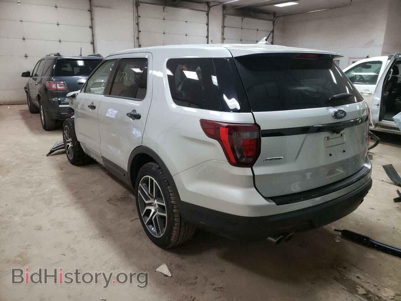 2018 FORD EXPLORER - VIN: 1FM5K8GT5JGC16154 - Фото 3