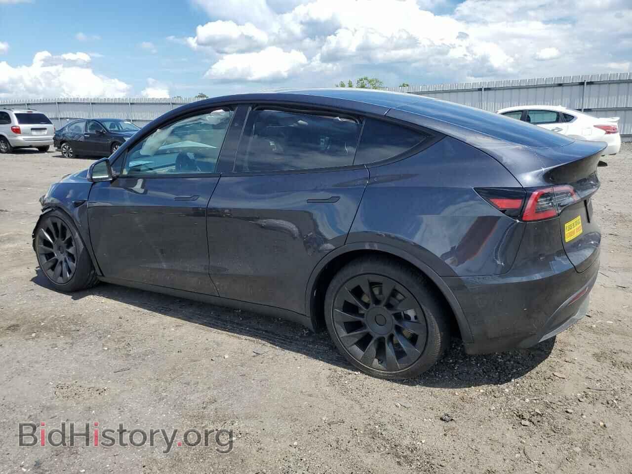 2024 TESLA MODEL Y - VIN: 7SAYGDED5RF096758 - Фото 2