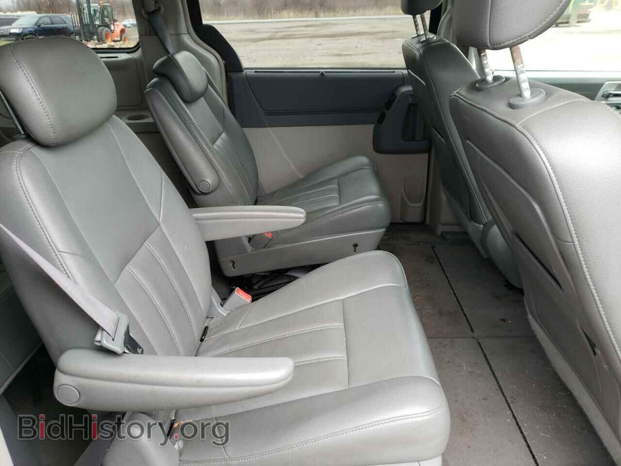 2008 CHRYSLER MINIVAN - VIN: 2A8HR54P78R836623 - Фото 11