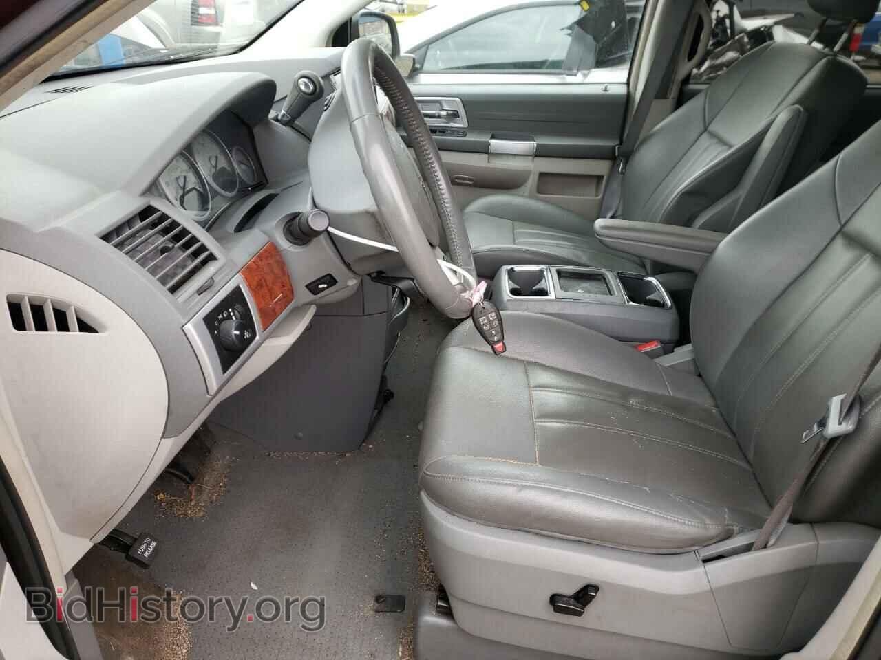 2008 CHRYSLER MINIVAN - VIN: 2A8HR54P78R836623 - Фото 7