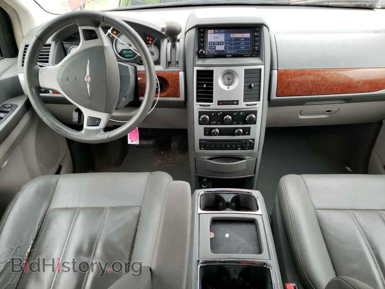 2008 CHRYSLER MINIVAN - VIN: 2A8HR54P78R836623 - Фото 8