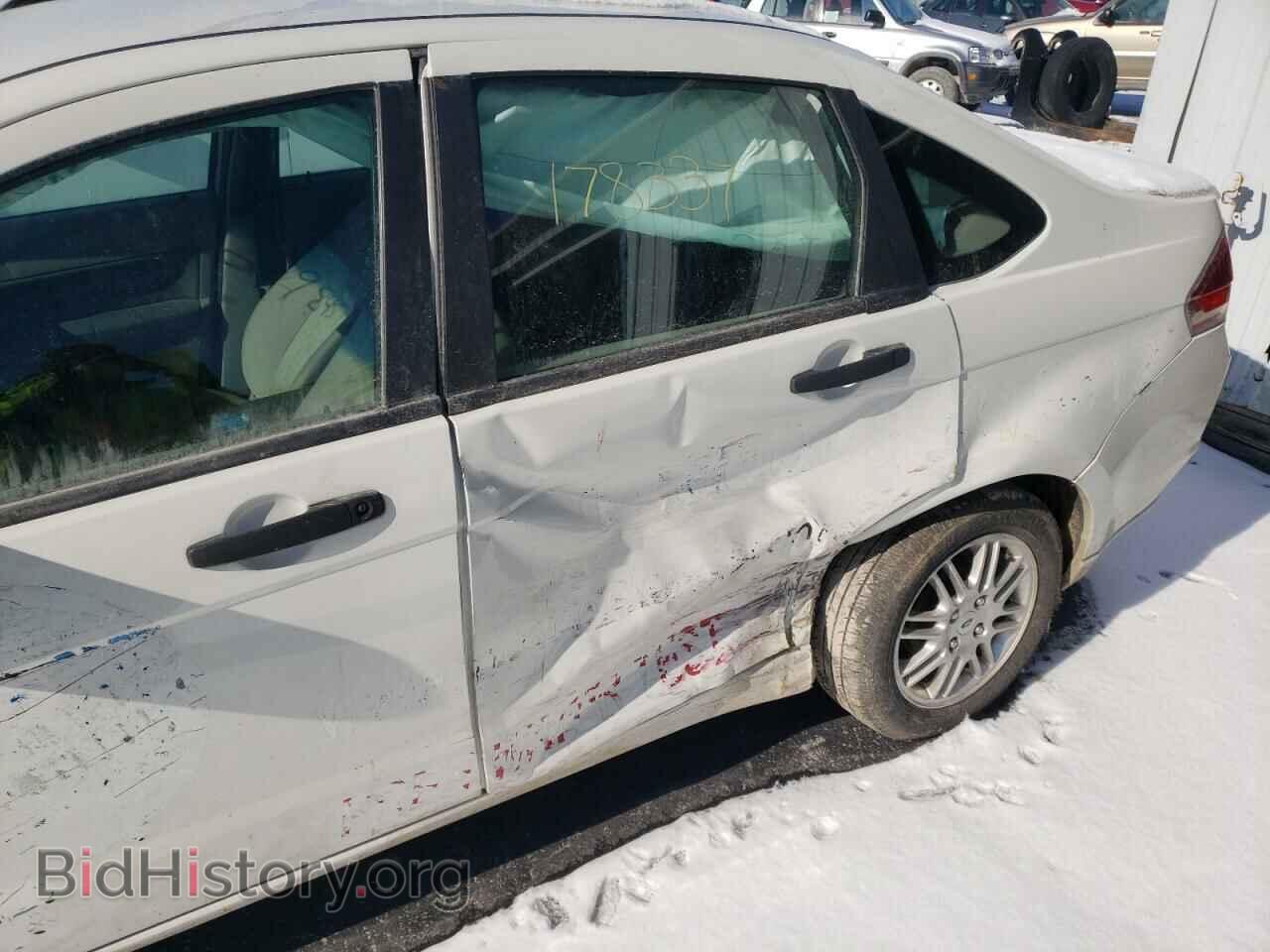 2011 FORD FOCUS - VIN: 1FAHP3FN0BW145807 - Фото 9