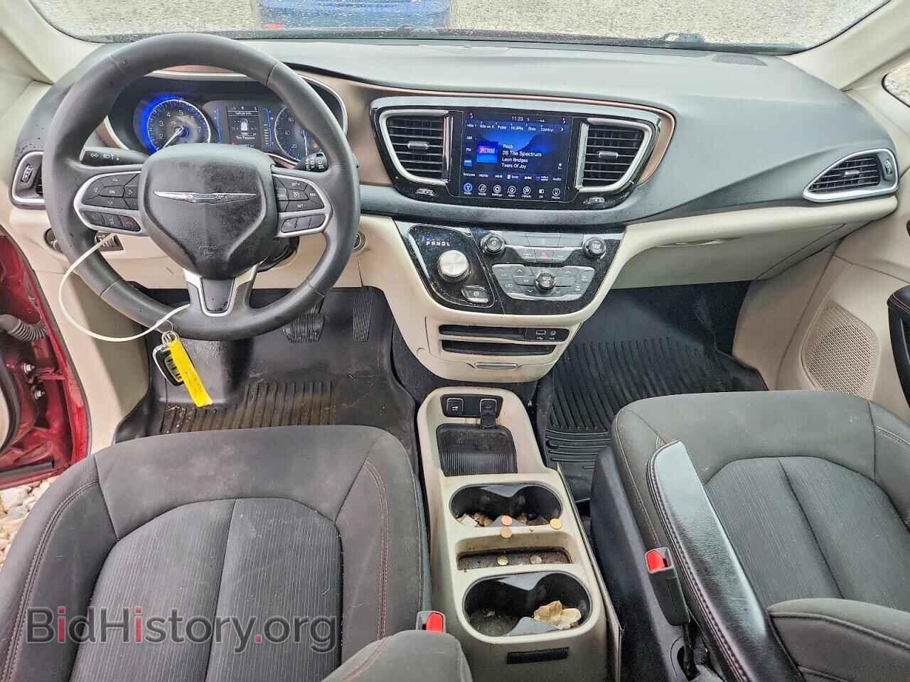 2017 CHRYSLER PACIFICA - VIN: 2C4RC1DG2HR522187 - Photo 8
