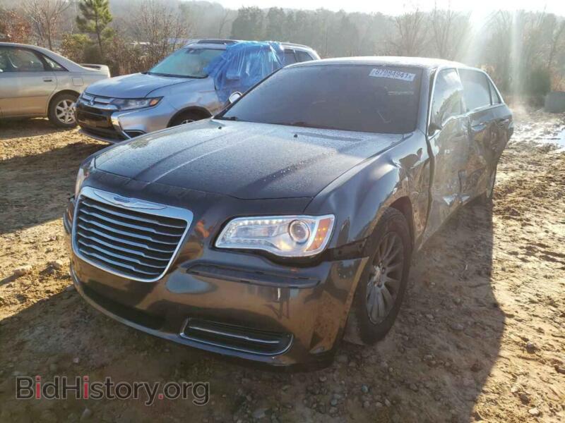 2013 Chrysler 300 (VIN 2C3CCAAG3DH633782) — фото 2 из 10
