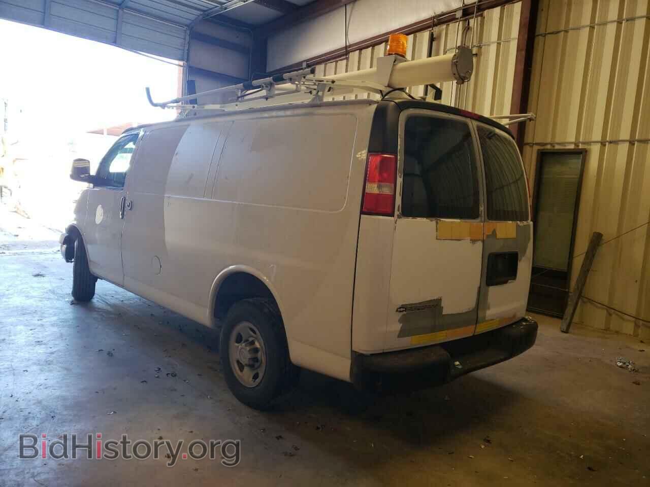 2008 CHEVROLET EXPRESS - VIN: 1GCGG25CX81106695 - Фото 2
