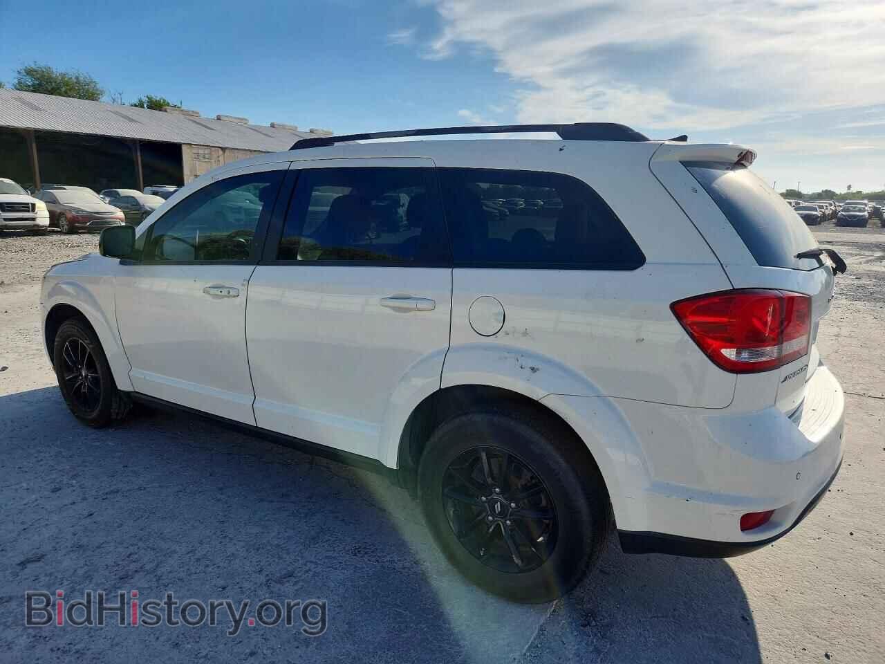 2019 DODGE JOURNEY - VIN: 3C4PDCBB7KT863550 - Фото 2