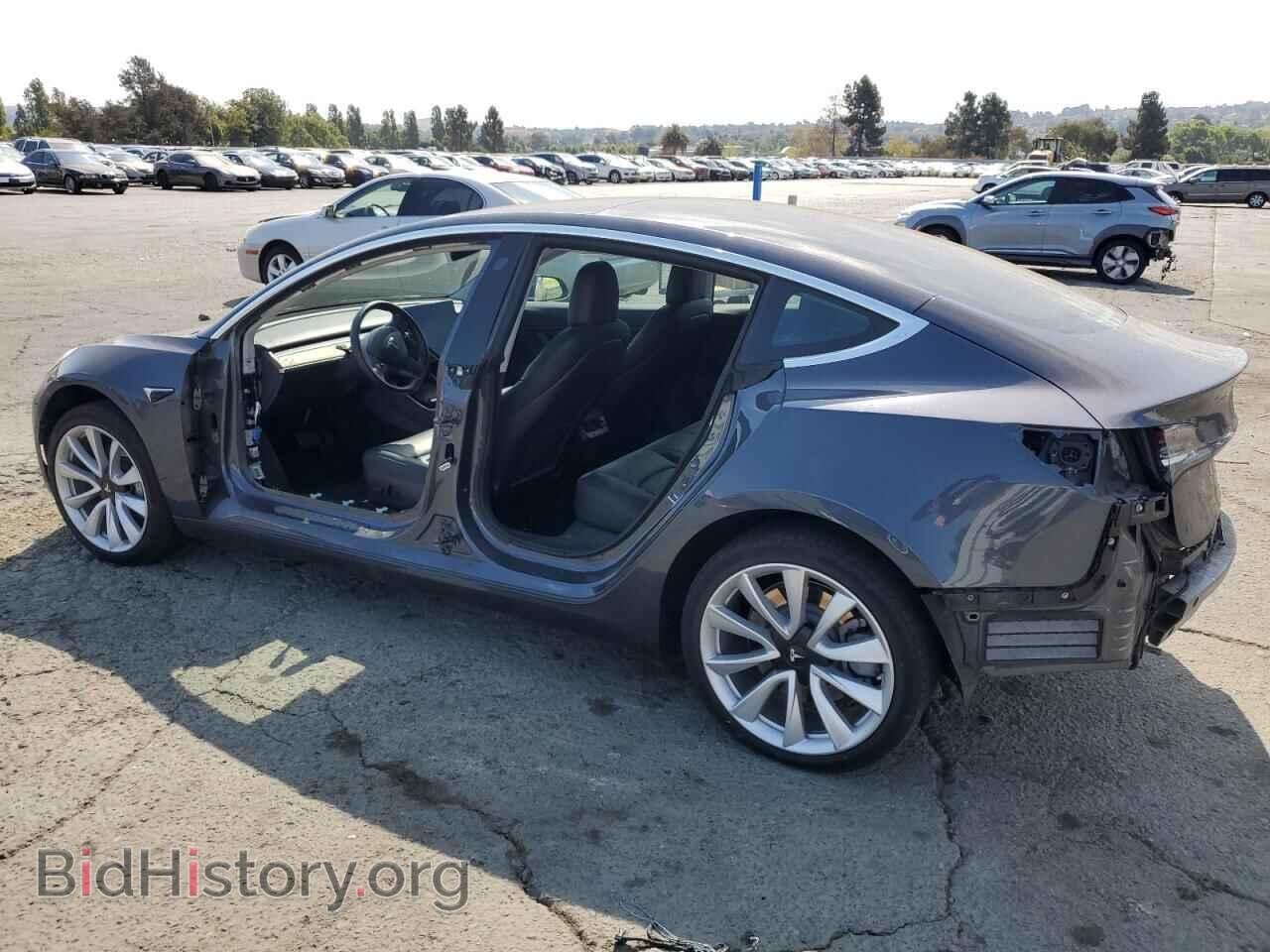 2018 TESLA MODEL 3 - VIN: 5YJ3E1EA4JF154817 - Photo 2