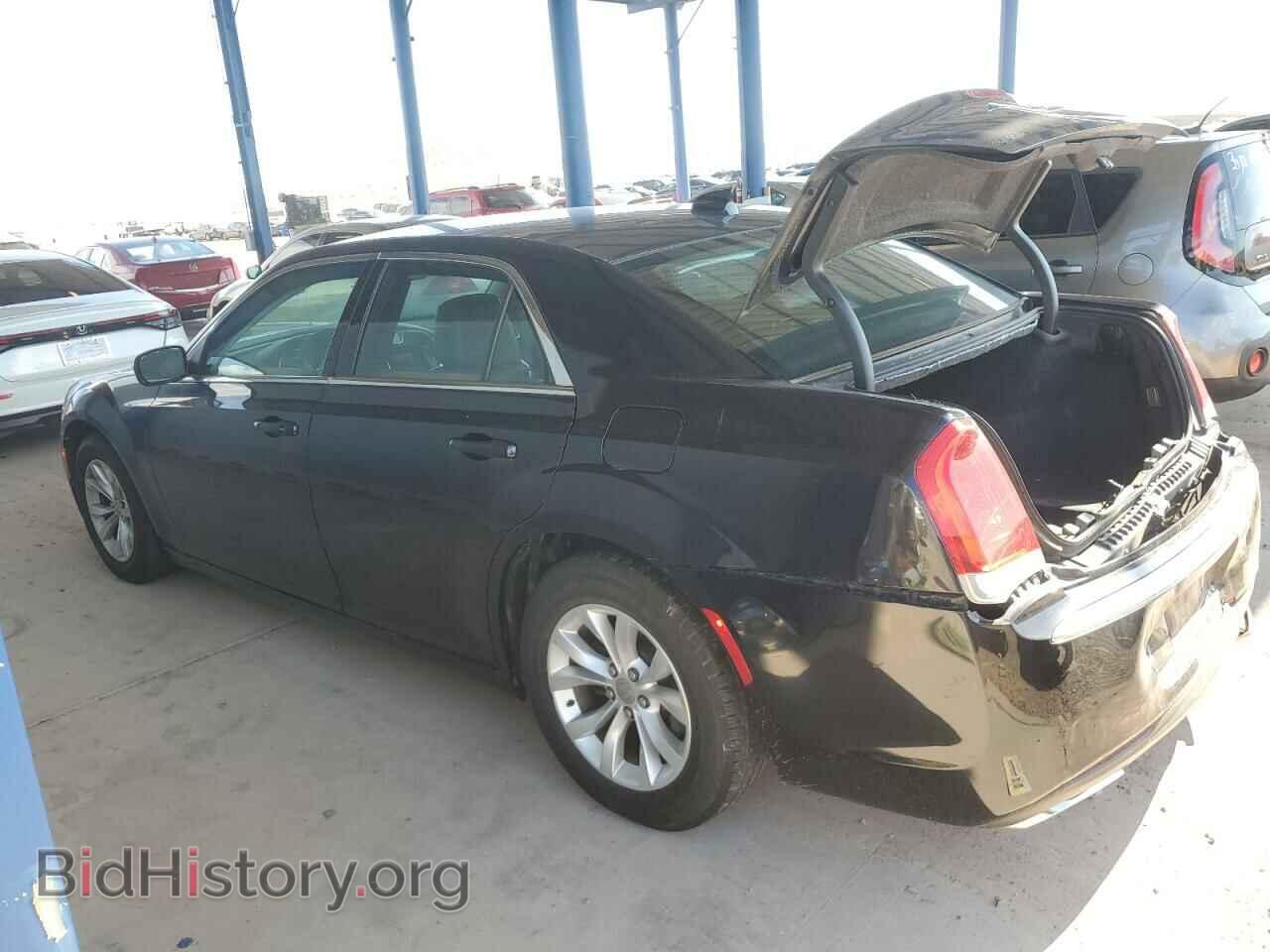 2016 CHRYSLER 300 - VIN: 2C3CCAAGXGH182368 - Фото 2