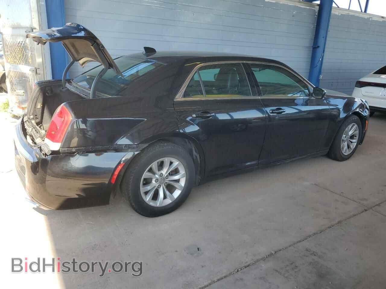 2016 CHRYSLER 300 - VIN: 2C3CCAAGXGH182368 - Фото 3